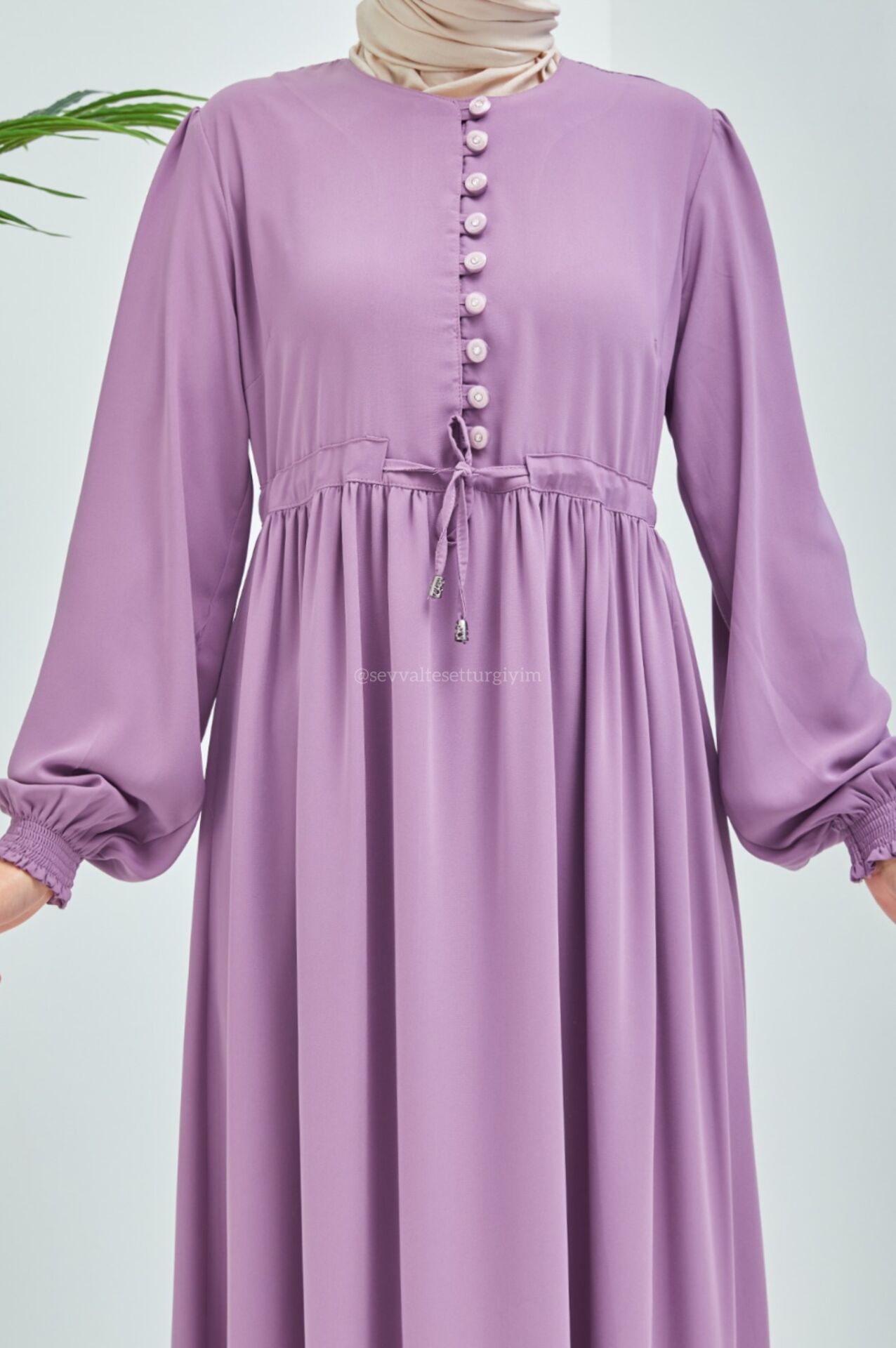 SELVİ DÜĞMELİ ELBİSE