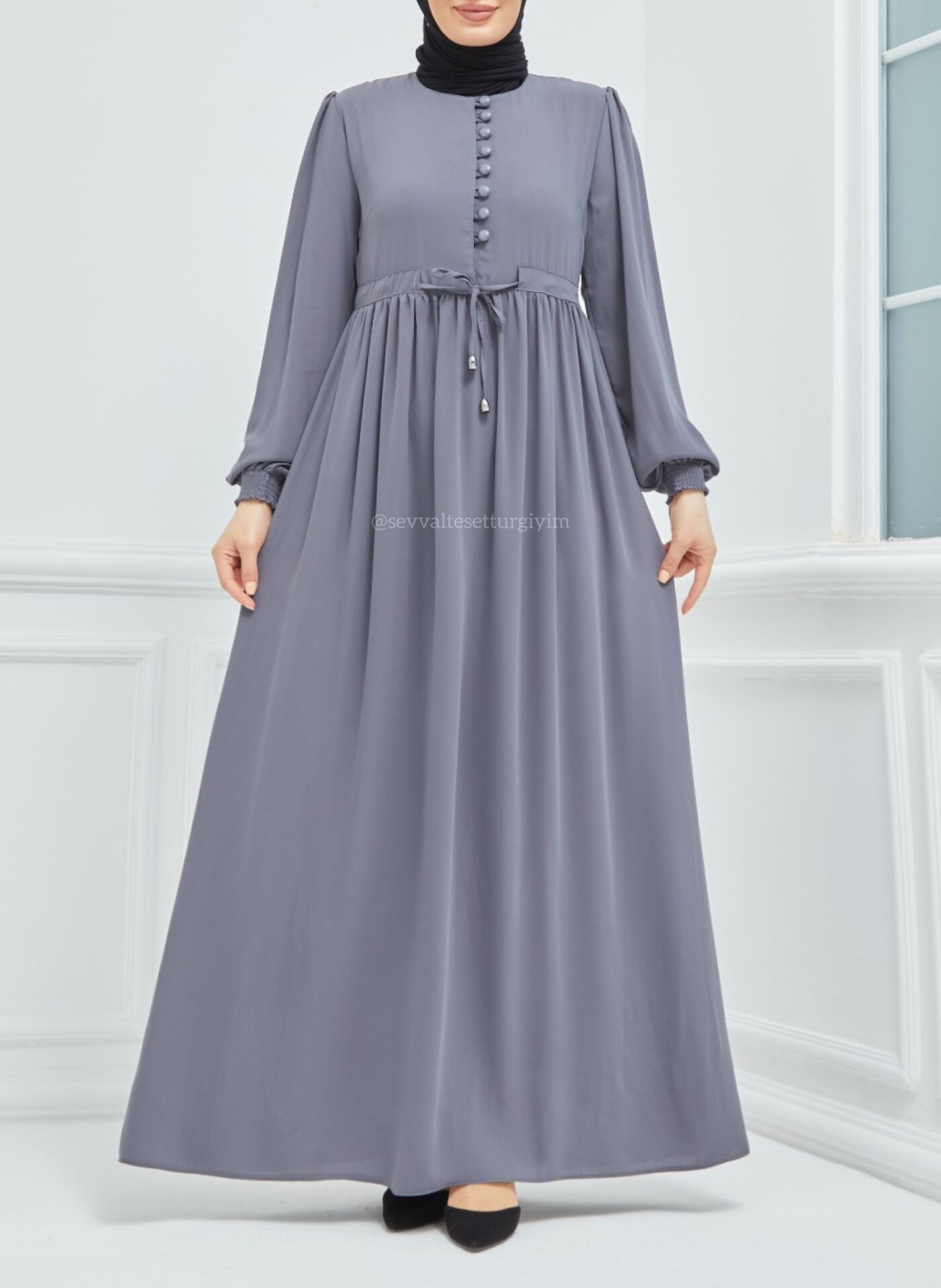 SELVİ DÜĞMELİ ELBİSE