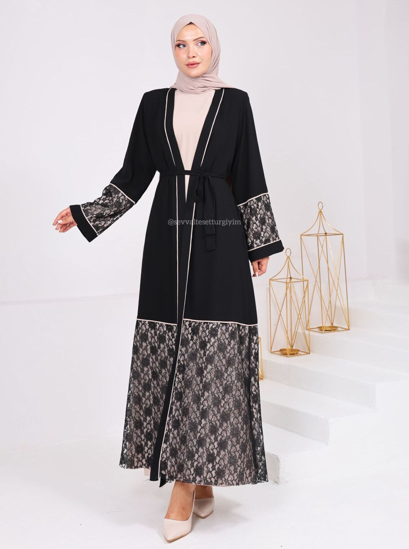 OYA ABAYA
